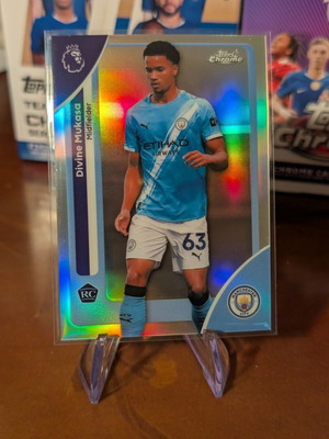 Topps Chrome Premier League Divine Mukasa RC Refractor σαν καινούργιο