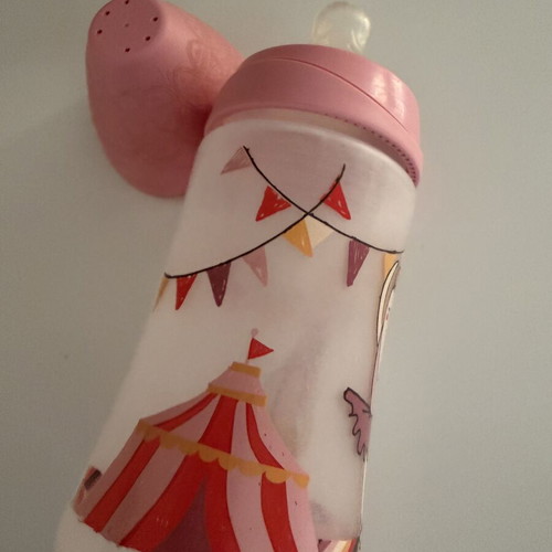Suavinex baby bottle 270ml used, pink circus series