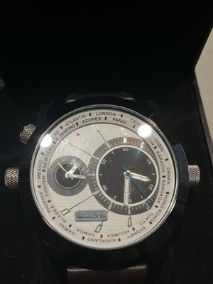 3Guys wristwatch men's silver like new