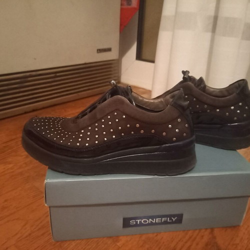 Stonefly anatomic shoes used, black with blue