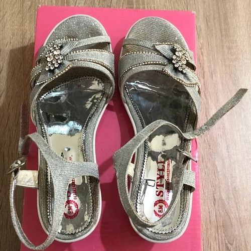 Children's sandals size 35 used, white and gray