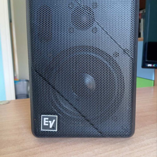 Electrovoice S40 speakers made in USA like new, 160 watt each