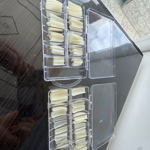 Nail tips new, 2 boxes