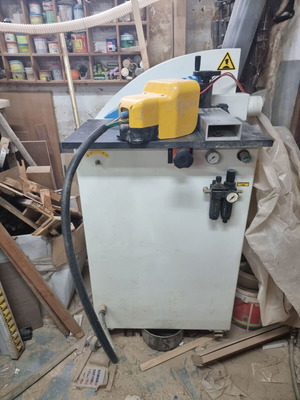 PVC corner rounder Vitap used for melamine doors