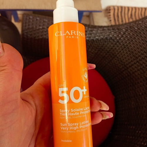 Clarins 50 SPF sun spray lotion new