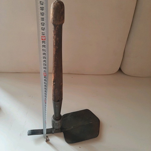 Military entrenching tool 1940 used with original handle