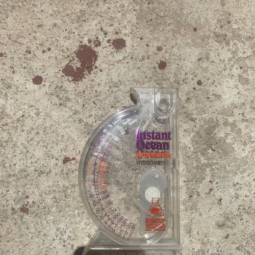 Saltwater for marine aquarium used, in excellent condition