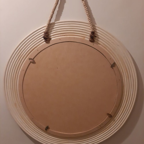 Wooden round frame for mirror or photo, like new, 60cm diameter