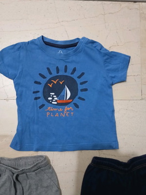 Σετ 3 τεμαχίων παιδικά ρούχα για 12 μηνών μεταχειρισμένα