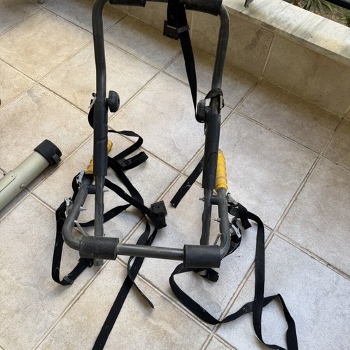 Bicycle Rack like new