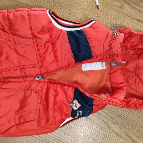 Orchestra sleeveless windbreaker vest like new, orange, ages 4-5