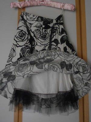 Summer skirt Toi&Moi like new, cotton, black and white floral, size S