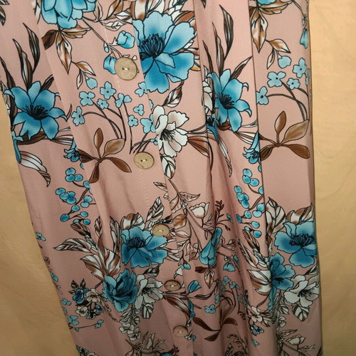 Midi floral dress S/M like new in sapio apple shade with blue flowers