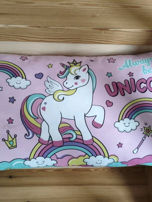 Children's decorative unicorn pillow like new