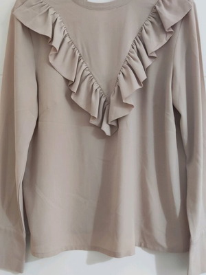 H&M Beige Blouse like new, size 38
