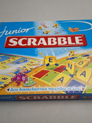 Junior Scrabble vintage επιτραπέζιο παιχνίδι σαν καινούργιο