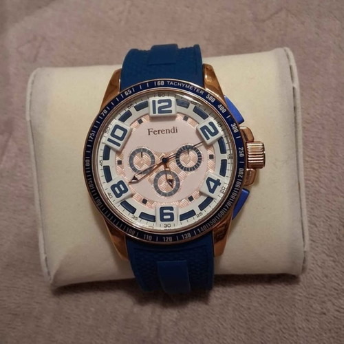 Ferendi women's watch new with 3 interchangeable straps