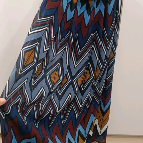 Axel long skirt like new, multicolor, size XL