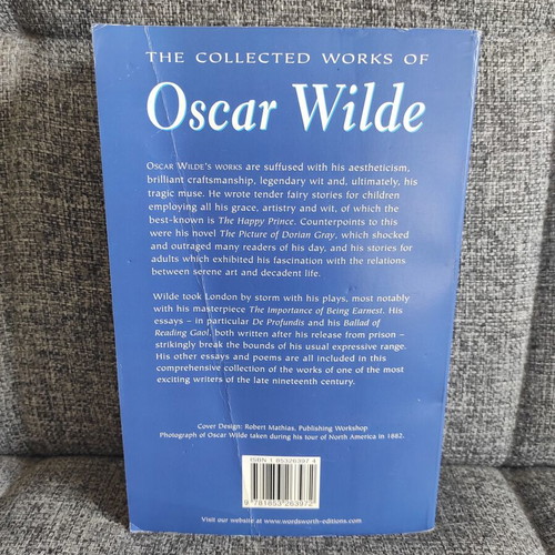 The Collected Works of Oscar Wilde like new, English
