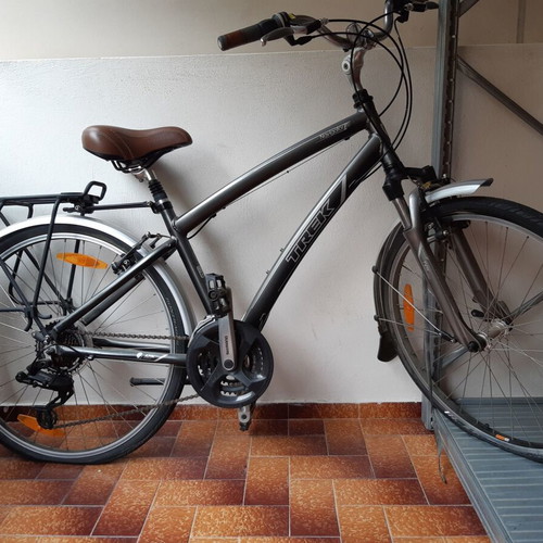 Navigator 2.0 Trek city bike like new, 26 inch, gears