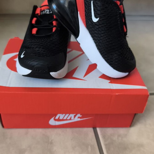 Nike Air Max 270 toddler shoes like new