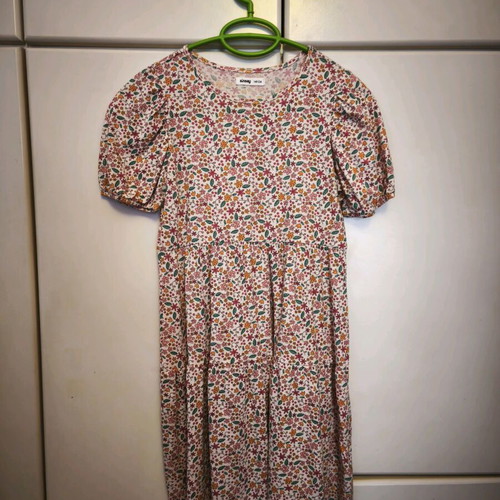 Sinsay floral kids dress size 140cm like new multicolor