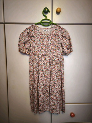 Sinsay floral kids dress size 140cm like new multicolor