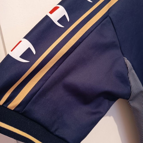 Parma jersey with printed signatures like new, 2002 Italy cup