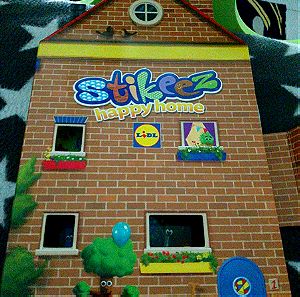 Stikeez happy home (2022)