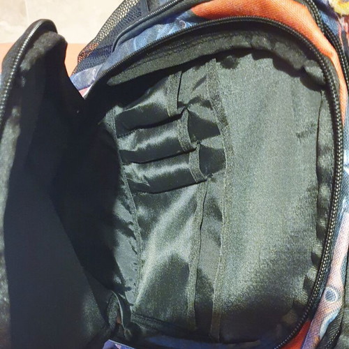 Bag with 3 compartments like new for multiple uses