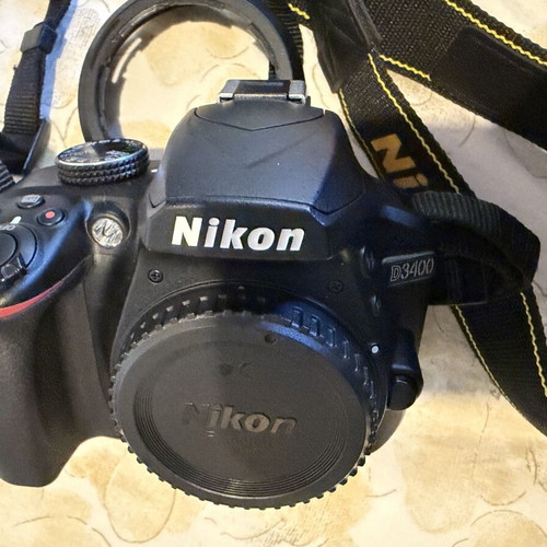 Nikon D3400 DSLR camera full kit with 3 lenses like new