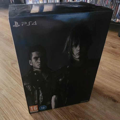 Final Fantasy PS4 collector edition box only