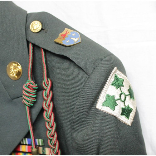 1970 U.S Army Sergeant Uniform like new