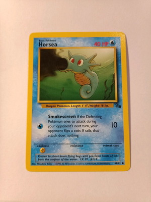 Horsea (Fossil 49/62) Pokemon карта употребявана в отлично състояние