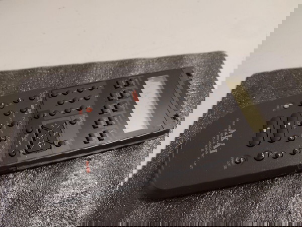 Akai Vcr remote Rc-v252e