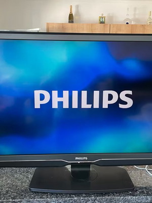 Philips 42PFL9664 42-Inch TV like new with Wi-Fi and LAN