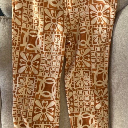 Zara summer pants with geometric floral pattern, size M