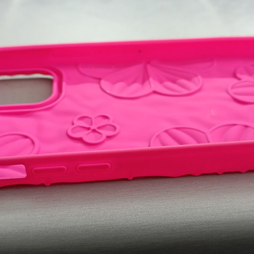iPhone 11 Pull & Bear Puffy Floral Case new, hot pink