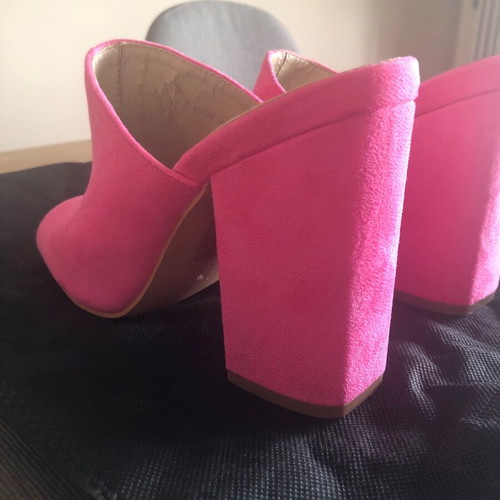 Public Desire Mules 36 like new, fuchsia
