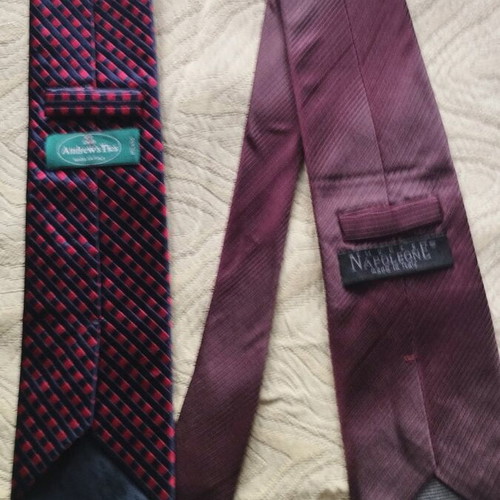 Italian silk ties like new, Monte Napoleone and Andrew's Ties