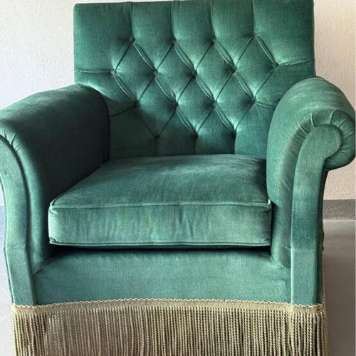 Vintage velvet armchair with fringes and tufted back, green