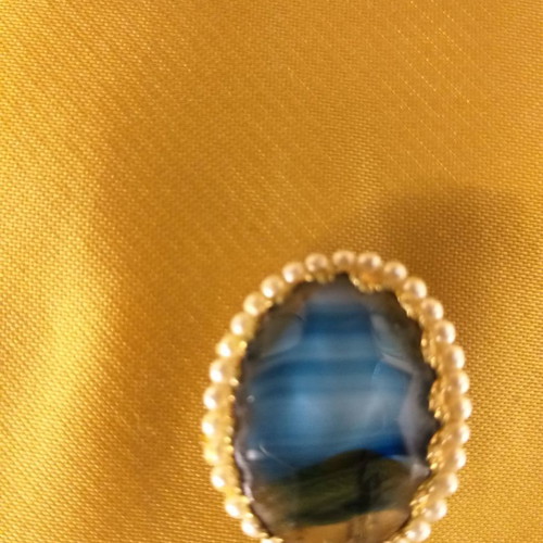 Oval small brooch with pearl border used, vintage