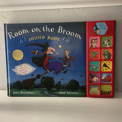 Room On The Broom book used, English