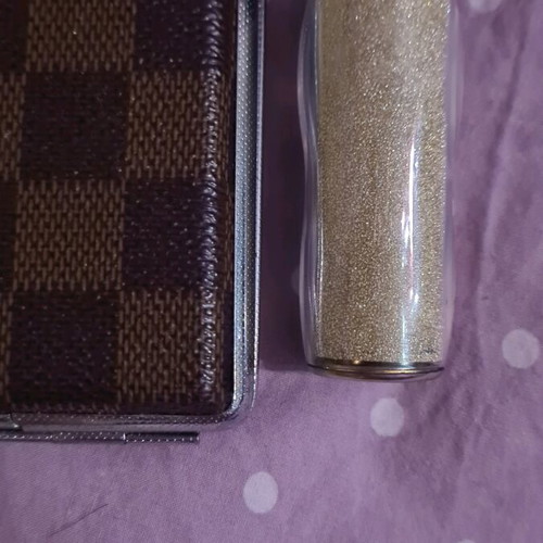 Tobacco case with lighter like new