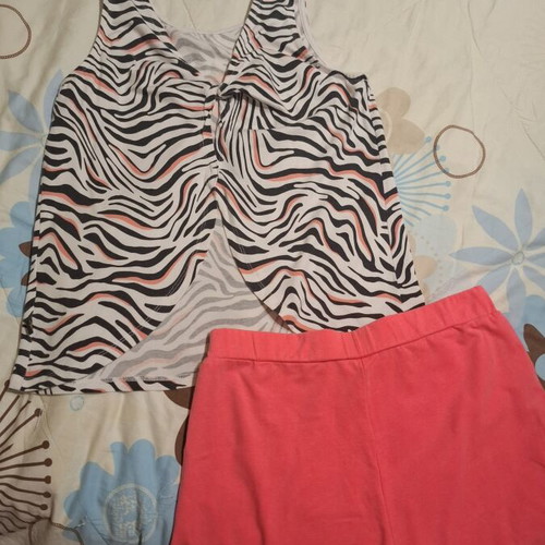 Sprint girls' set like new, colorful shorts and tank top