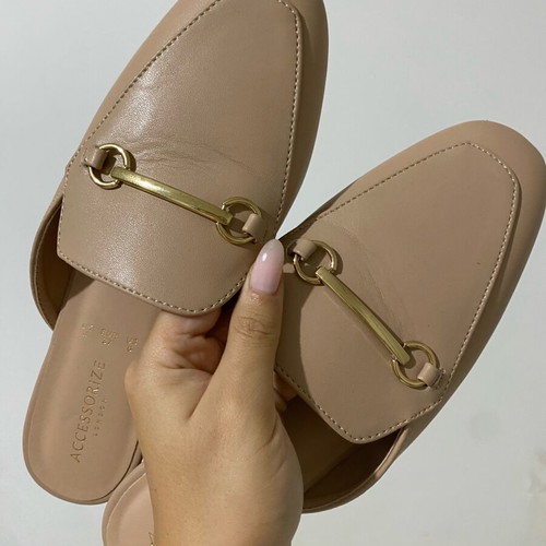 Leather mules beige used with gold detail