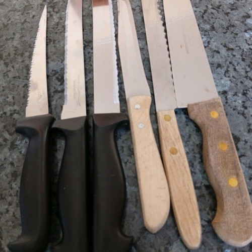 Kitchen knives like new