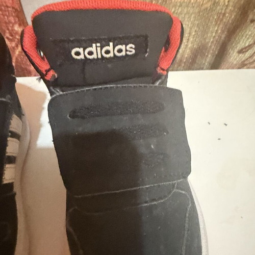 Adidas toddler shoes size 5.5 EU 22