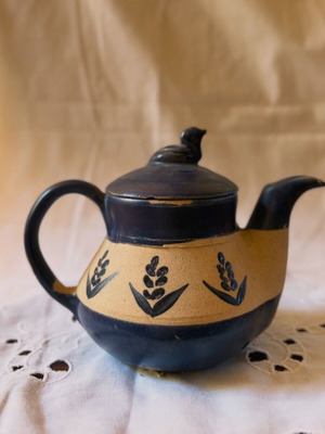 Japanese Handmade Teapot Ichiku Mino Ware used, 1970
