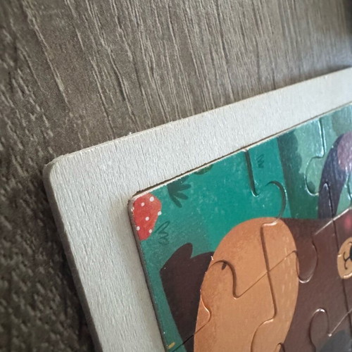 Wedge puzzles and small puzzle used, pack together